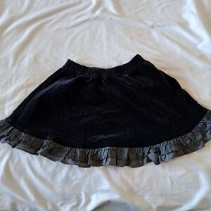 Hanna Andersson black velvety skirt size 100 (4)